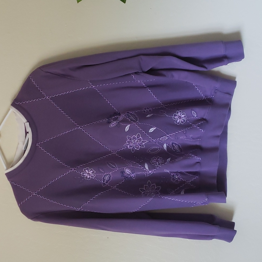 Alfred Dunner Large Cute Vintage Purple Sweater